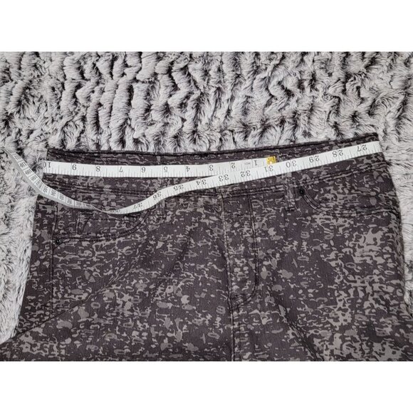 512 Levi's Perfectly Slimming Straight Leg W28xL32 - Picture 3 of 7